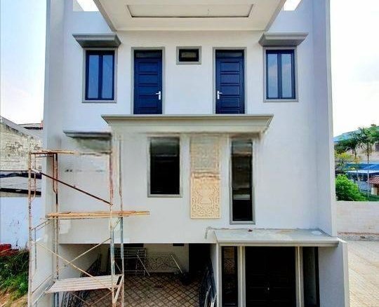 Rumah Pejaten plus Rooftop & Attic Room Cluster Akses 2 mobil 8 Rumah Pejaten plus Rooftop & Attic Room Cluster Akses 2 mobil Rumah Pejaten plus Rooftop & Attic Room Cluster Akses 2 mobil