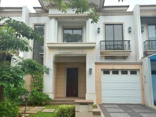 Rumah Classic Modern Siap Huni De Park Bsd City Jadeite Murah