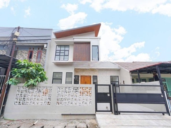 Rumah Idaman SHM 8 Menit ke Mall Teras Kota LT 135 Bebas Biaya Biaya J16583