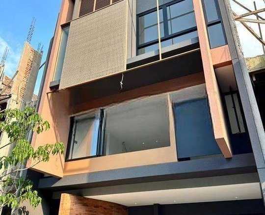 Brand New Townhouse Ampera kenanga 18 Brand New Townhouse Ampera kenanga Brand New Townhouse Ampera kenanga