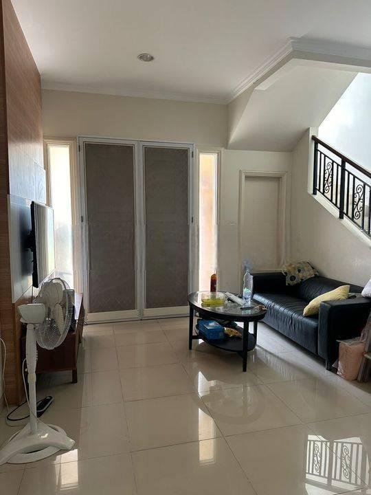 Rumah di Cluster Flamingo the springs. Murah