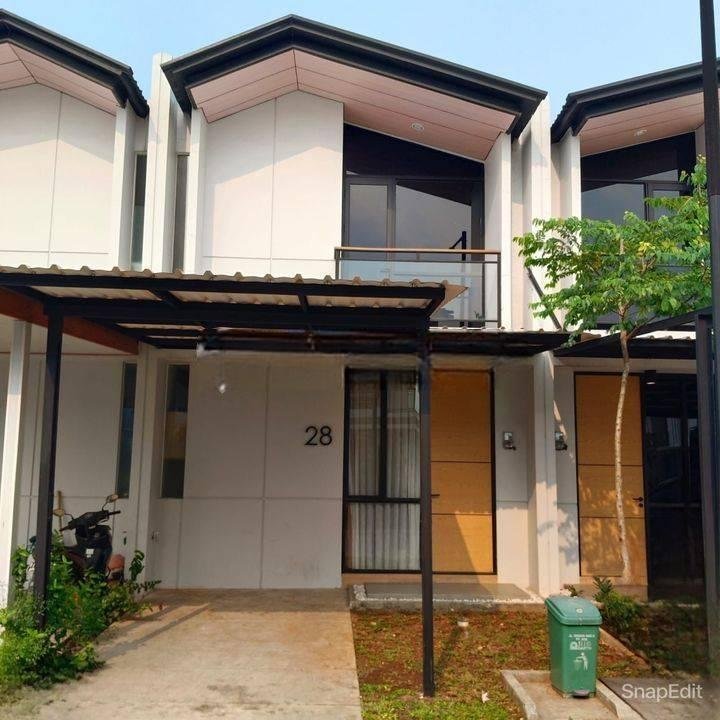 Rumah Bagus 2 Lantai Semi Furnished Bersih Dan Rapi