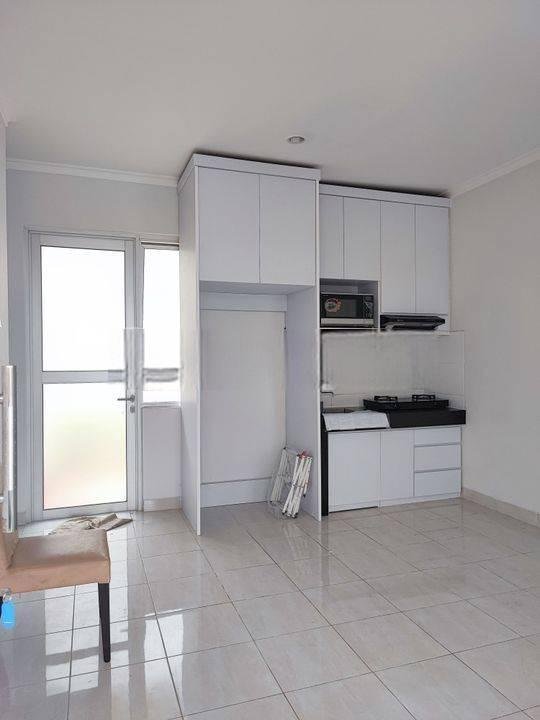 Disewakan rumah semi furnish di cluster Carillo Gading Serpong