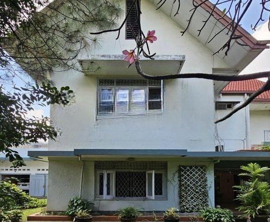 Jarang Ada Rumah Classic Cocok Untuk Resto