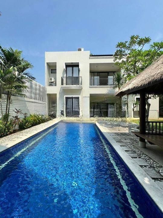 CIPETE COMPOUND - RUMAH MODERN MINIMALIS SIAP HUNI (T/B: 685/481)