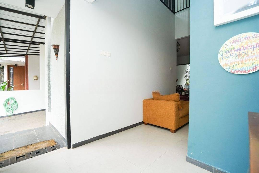 Rumah Luas Idaman di Bintaro Semi Furnished dekat Bintaro Jaya Xchange Mall J11293