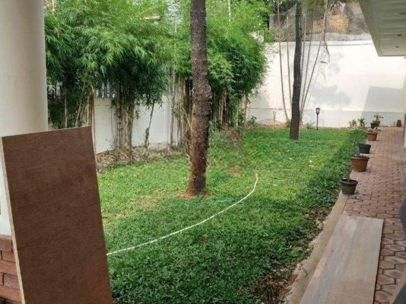 Dijual rumah lama terawat