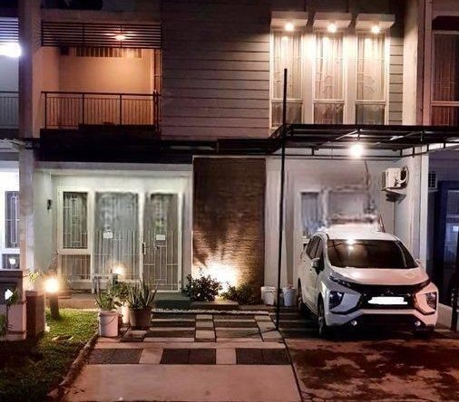 Rumah Cantik Alam Sutera Feronia Dengan Kolam Dan Taman Tangerang