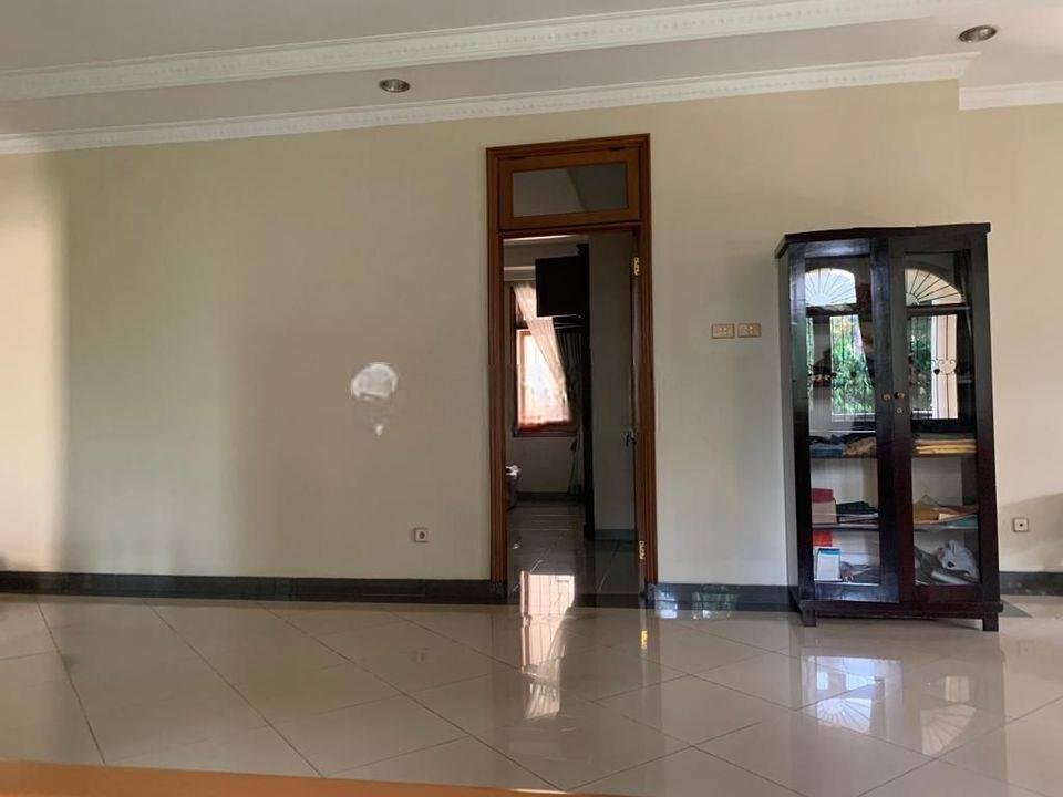Disewakan rumah strategis dekat toll aeon mall dan bisa buat kantor