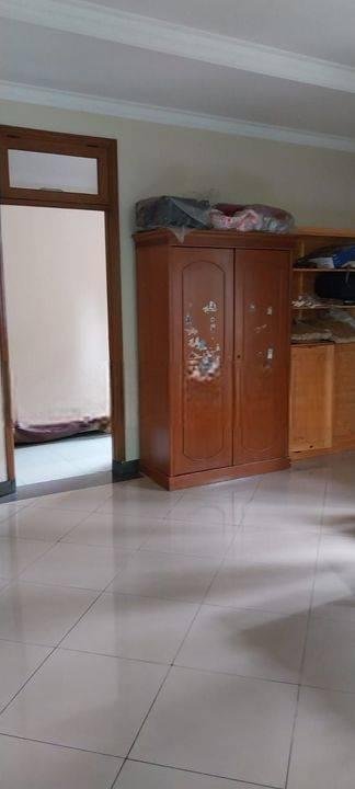 Disewakan rumah strategis dekat toll aeon mall dan bisa buat kantor