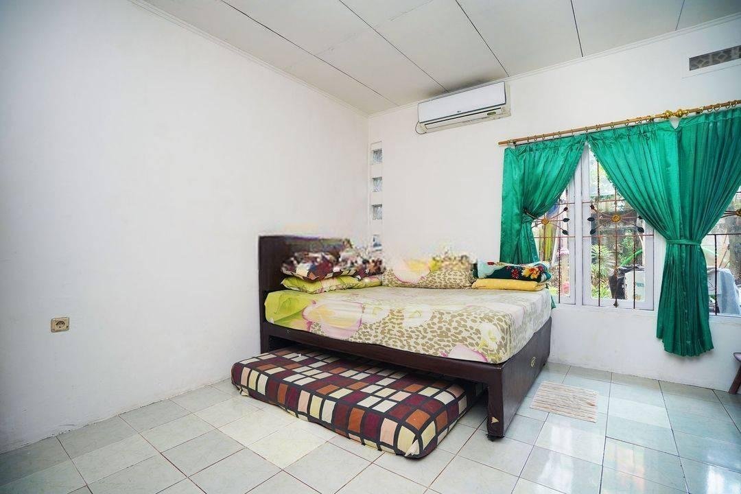 Rumah Cantik di Graha Bunga Bintaro 10 Mnt ke Mall Living World Alam Sutera J12027