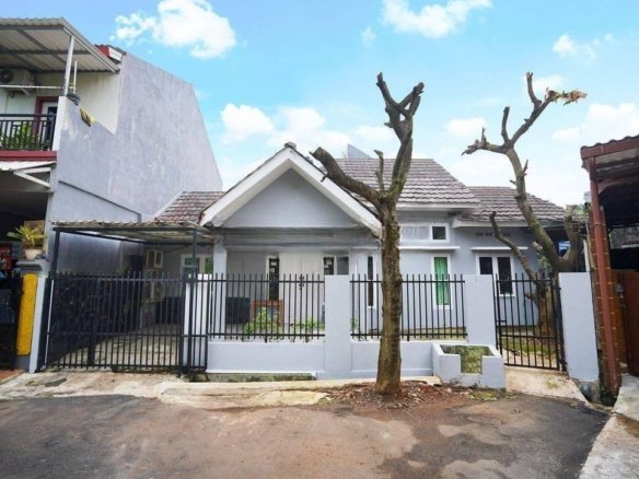 Rumah Cantik di Graha Bunga Bintaro 10 Mnt ke Mall Living World Alam Sutera J12027 2 Rumah Cantik di Graha Bunga Bintaro 10 Mnt ke Mall Living World Alam Sutera J12027 Rumah Cantik di Graha Bunga Bintaro 10 Mnt ke Mall Living World Alam Sutera J12027