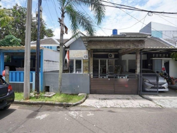 Rumah Siap KPR Hadap Selatan Bisa Nego Strategis 9 Menit ke BSD Plaza J21419