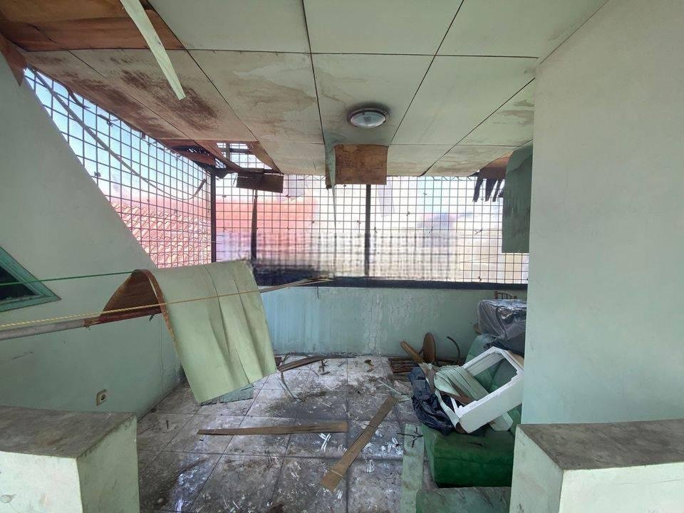 Rumah Gratis Renov LT 120 Hadap Timur Bisa Nego dekat Pintu Tol di Tangerang Siap KPR J24091