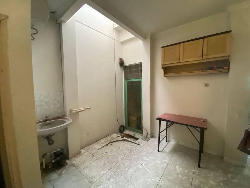 Rumah Gratis Renov LT 120 Hadap Timur Bisa Nego dekat Pintu Tol di Tangerang Siap KPR J24091