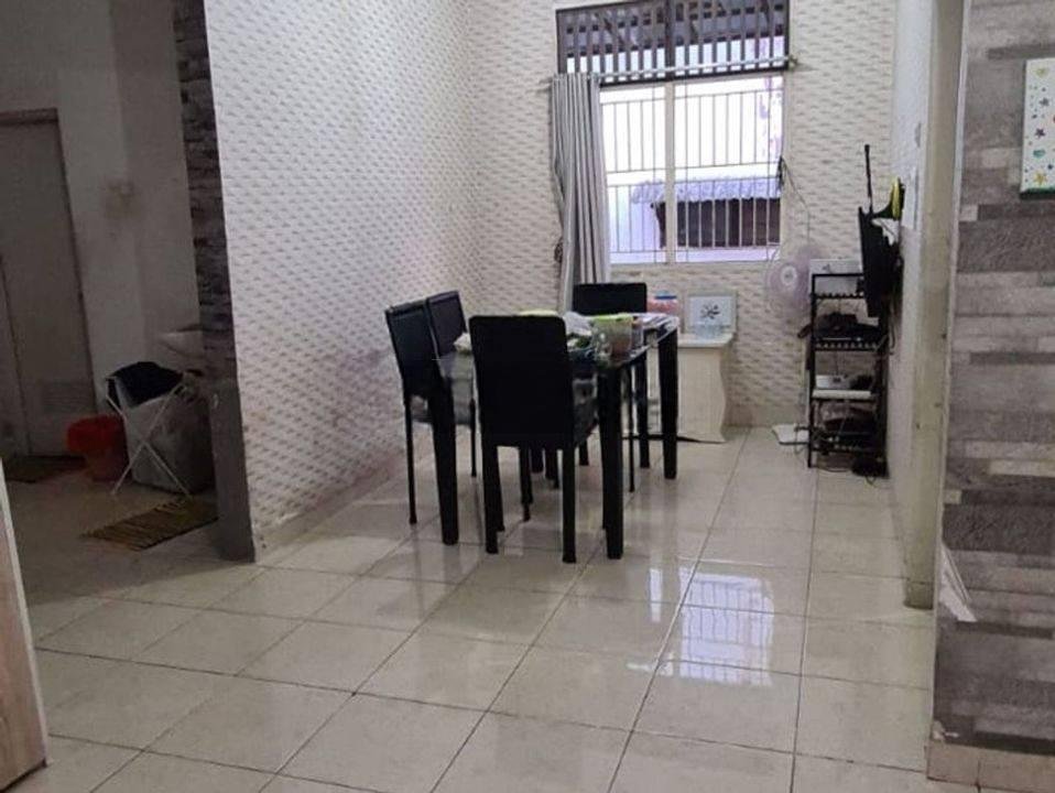 Rumah Seken Luas Siap Huni 2 Lt Hadap Utara di Bintaro dekat Sekolah dan Mall Siap KPR J20145