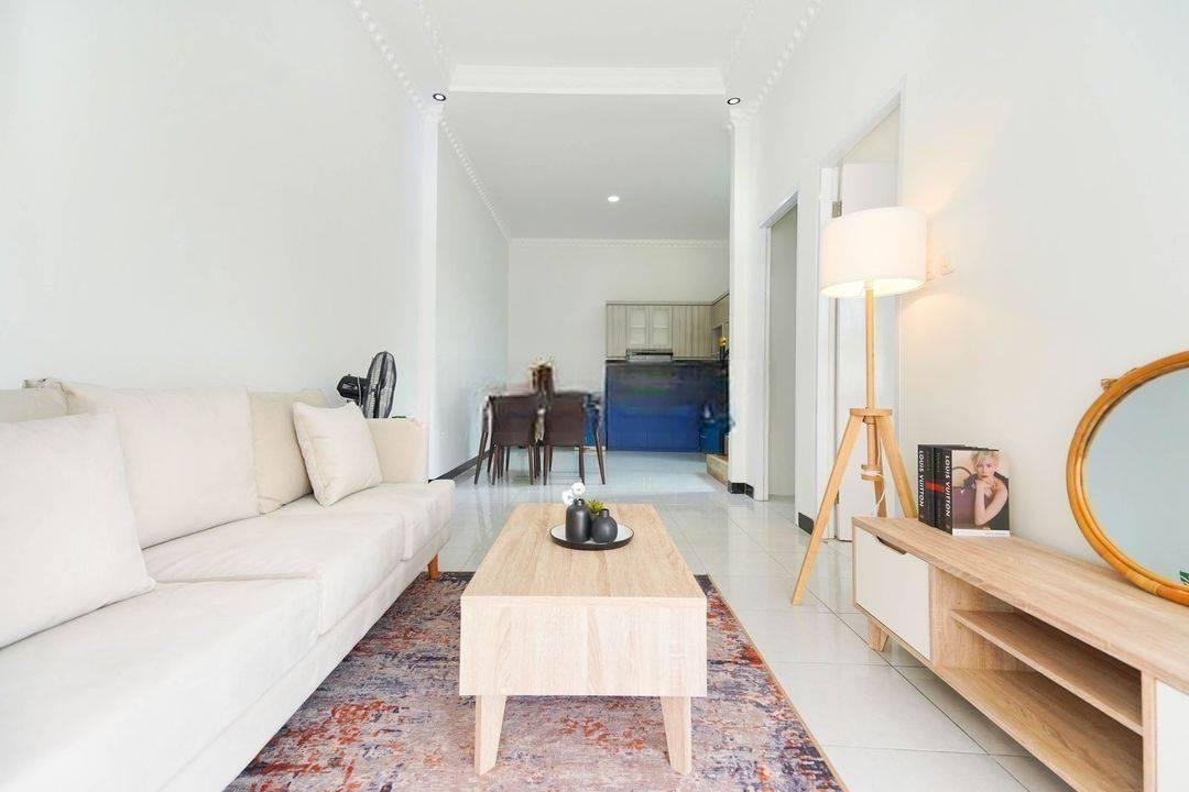 Rumah Idaman Hadap Selatan di Serpong dekat Sekolah dan Mall Sudah Renov ⁠J15290