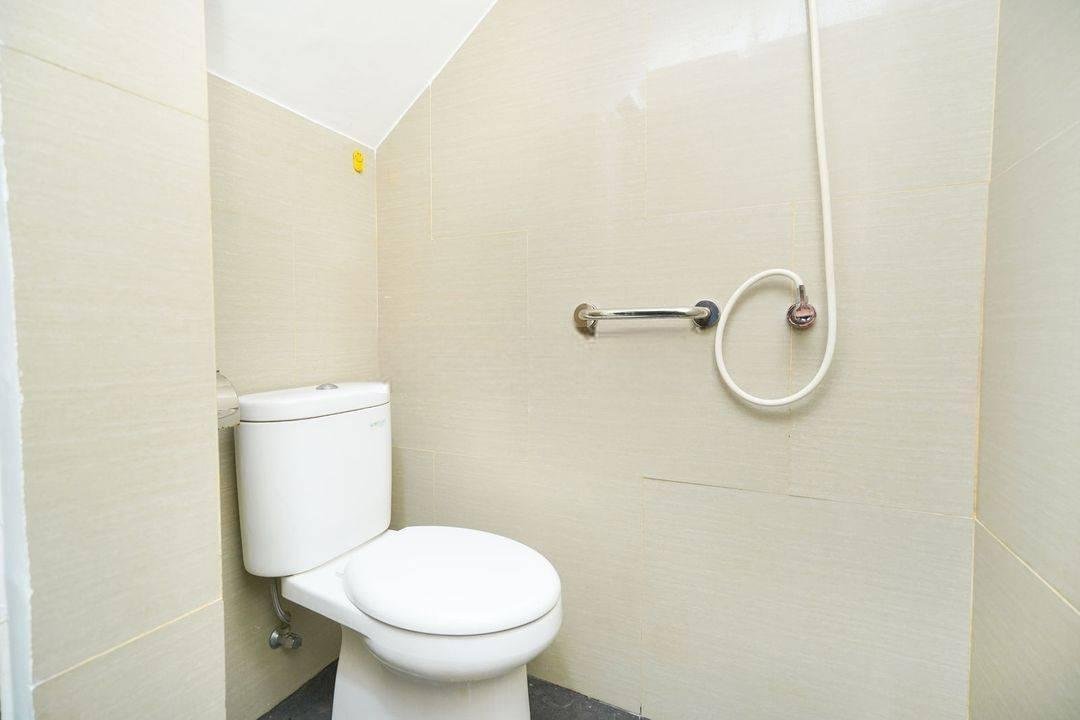 Rumah SHM 2 Lt Ready Furnished 15 Menit ke Mall AEON BSD Siap KPR J15325