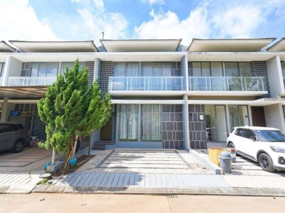 Rumah Idaman 15 Menit ke Mall AEON BSD Sudah Renov Semi Furnished Bisa KPR ⁠J15325