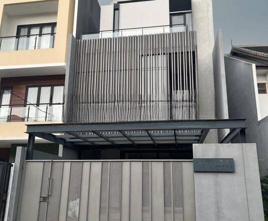 Rumah 3 Lantai Sektor 7C Gading Serpong