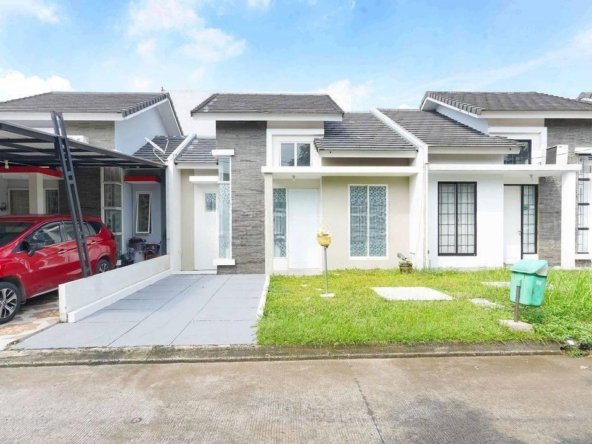 Rumah Minimalis Semi Furnished dekat Stasiun di Tangerang Harga Nego J21913