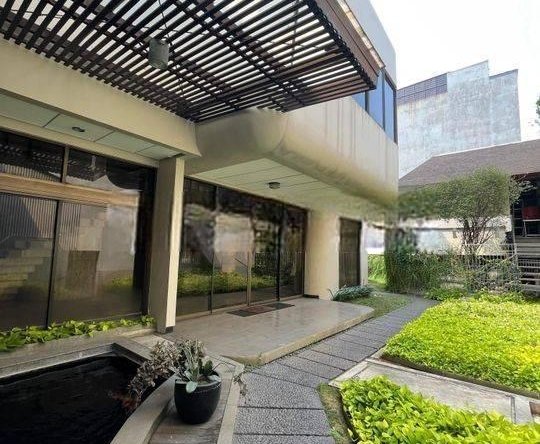 kan Rumah Mewah dan Luas di Tebet Jakarta Selatan
