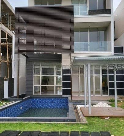 Rumah Golf Island PIK View Golf + Pool + Lift 350m2