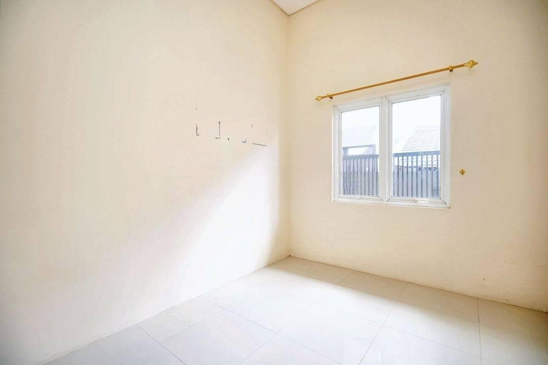 Rumah Seken 3 KT di Tangsel 15 Menit ke Transpark Mall Bintaro 1 Lantai Siap KPR J19291