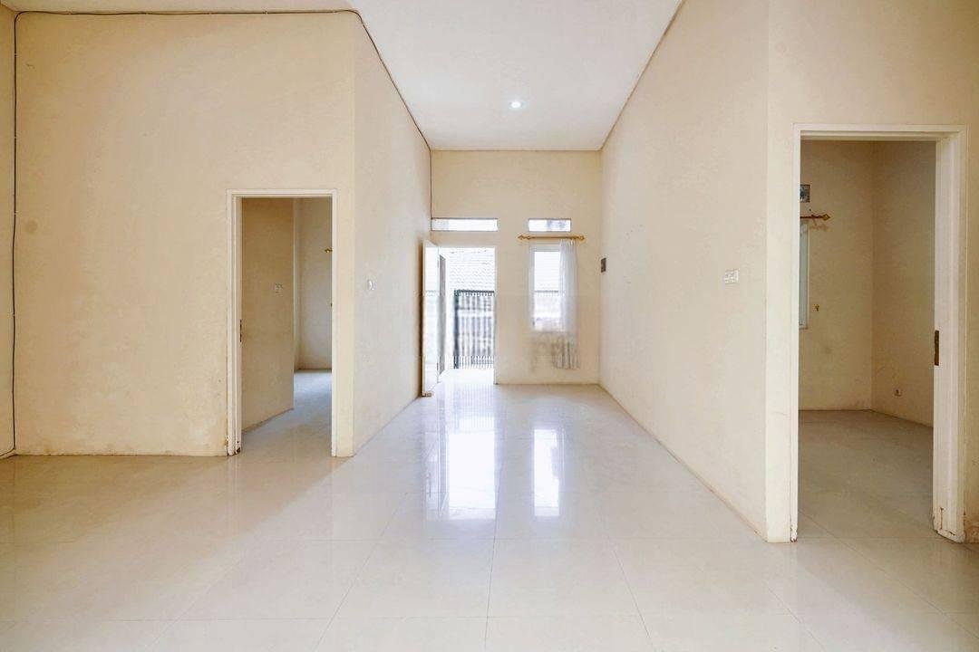 Rumah Seken 3 KT di Tangsel 15 Menit ke Transpark Mall Bintaro 1 Lantai Siap KPR J19291