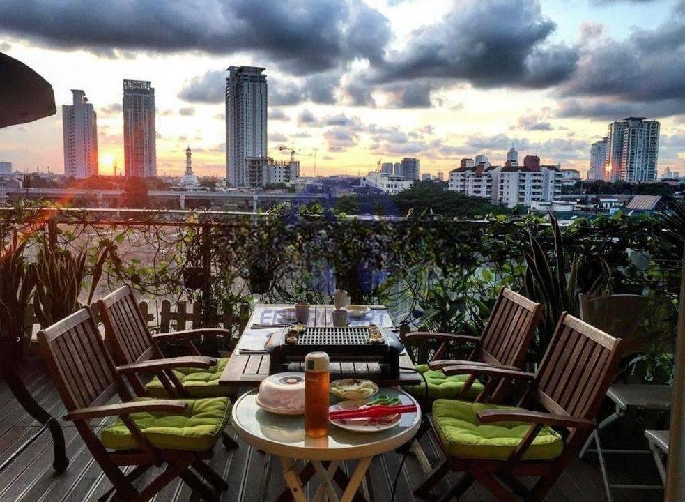 Best Deal Ritz 4 Bedroom Private Lift Low Floor Kemang Village