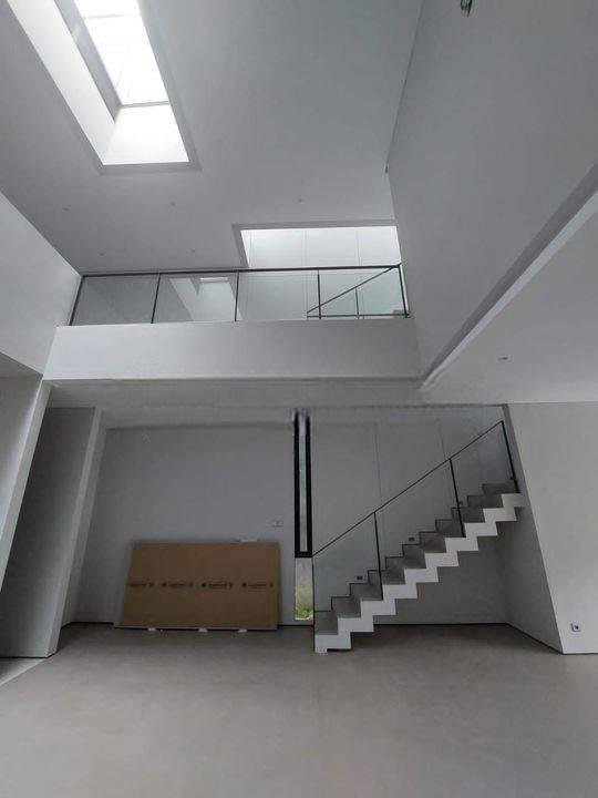 BANGUNAN CAKEP BANGET!! Rumah di Gading Serpong Sektor 7C NEW!