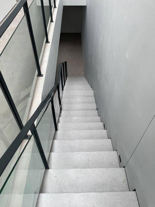 BANGUNAN CAKEP BANGET!! Rumah di Gading Serpong Sektor 7C NEW!