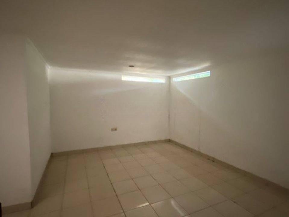 Rumah 2 Lantai 15 Menit ke Terminal Ciputat Gratis Renov Siap Huni J24083