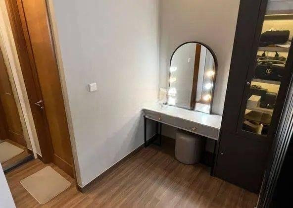 TERMURAH Apartemen Taman Anggrek Residence 3+1BR Semi Furnished Baru DIBAWAH SP