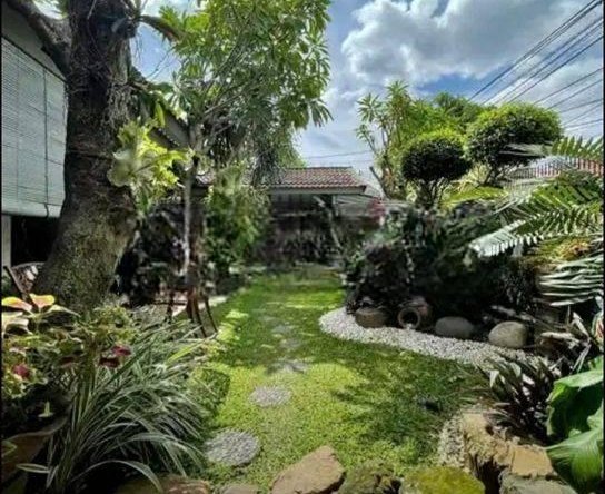 Rumah Layak Huni Harga Menarik Di Area Segitiga Emas Cilandak Jak Sel.