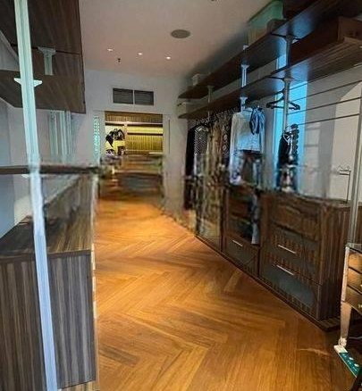 Dijual unit Luxury di Sudirman Residence Semi Furnished Bagus