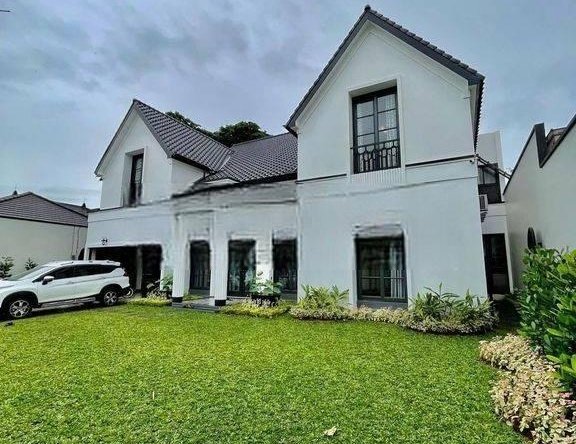 Rumah Mewah Siap Huni di Kemang
