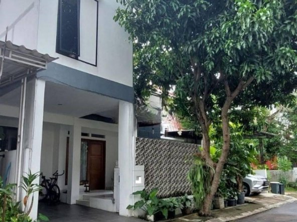 Rumah Asri LT 161 di Tangsel 3 Menit ke Gerbang Tol Parigi Siap Huni Dibantu KPR J24449