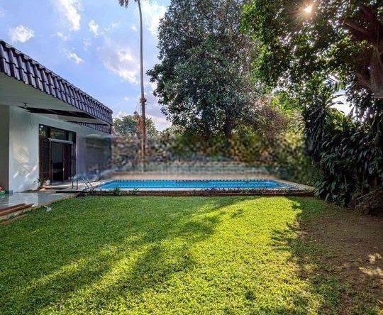 Bisa Dijadikan Kantor di Kemang Dalam 4 Kamar Tiduar