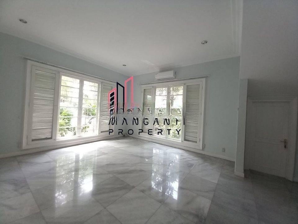 Rumah Cantik Siap Huni Lokasi Strategis Area Dekat Senopati Dan Senayan Harga Murah Kebayoran Baru Jakarta Selatan