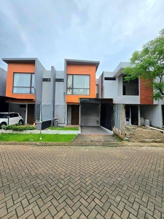 Rumah Semi Furnished Di Kebayoran Bintaro Sektor 7