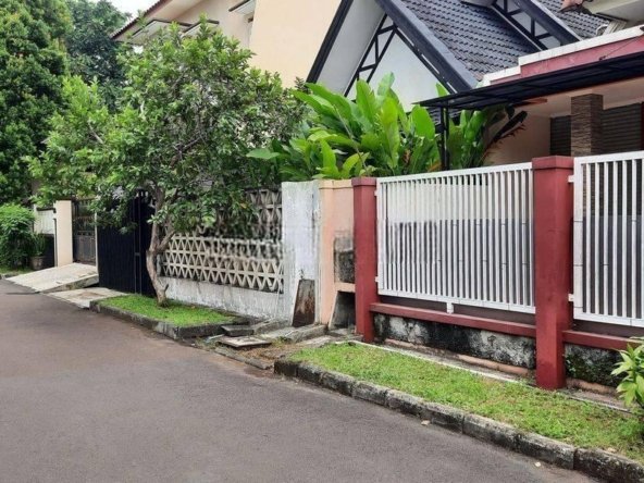 Murah 1½ Lantai 9x18 Jual Cepat Sektor 1 Gading Serpong