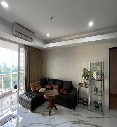 Apartemen Mewah The Royale Springhill Residence