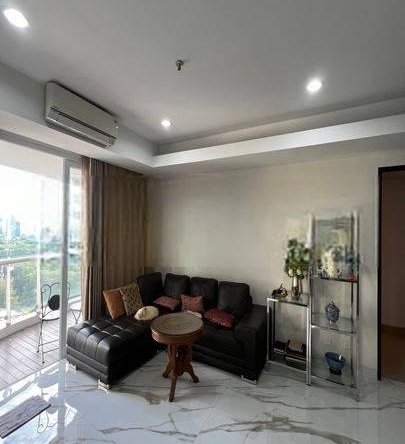 Apartemen Mewah The Royale Springhill Residence