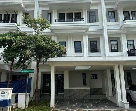 Rumah Mewah 3 Lantai Kondisi Bagus Semifurnish di Sutera Winona 8 Rumah Mewah 3 Lantai Kondisi Bagus Semifurnish di Sutera Winona Rumah Mewah 3 Lantai Kondisi Bagus Semifurnish di Sutera Winona