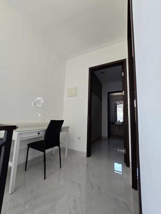 Sewa Rumah 3 Lantai Golf Island Pik Ukuran 5x12