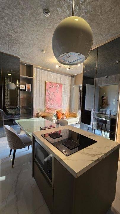 Dijual 24. Jual Rugi Apartment Laviz 2BR Pakuwon Mall