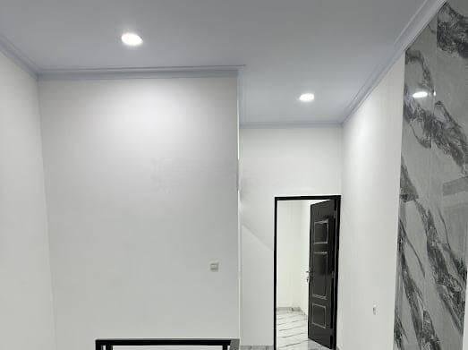 Rumah Tanjung Duren 3 lantai jalan 2 mobil