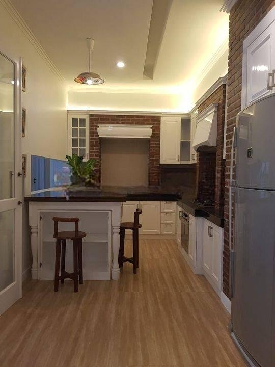 Disewakan rumah daerah Kemang Jakarta Selatan.