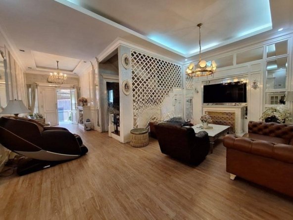 Rumah Mewah Dan Nyaman di Bintaro Dengan Rooftop Dan Fasilitas Lengkap